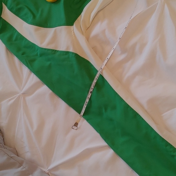 The North Face windbreaker green and white size S - Picture 10 of 12